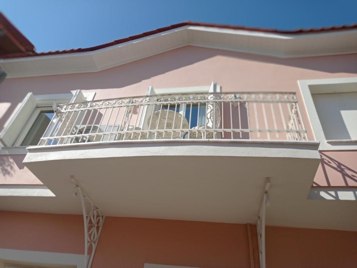 Ferienwohnung 1930 Townhouse Kavala Exterior foto