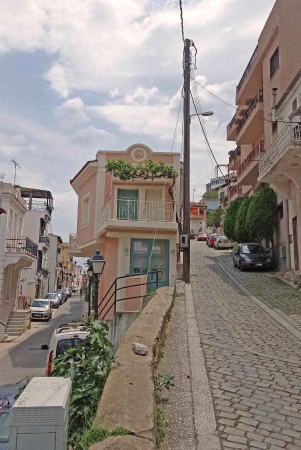 Ferienwohnung 1930 Townhouse Kavala Exterior foto